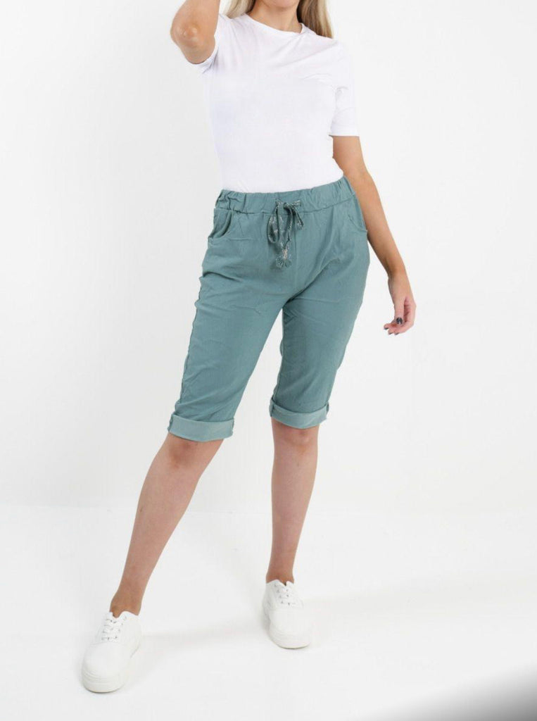 Ashley Magic Cropped Plain Capri Trousers (6 Colours) – Missy
