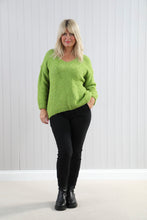 Goose Island 4566 Plain V-Neck Borg Alpaca Mix Chunky Knit Jumper (4 Colours)