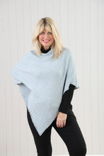 Goose Island 4610 Plain Cable Knit Poncho (2 Colours)