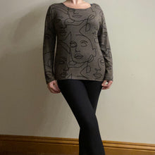 Cody Abstract Picasso Face Round Neck Angora Mix Fine Knit Jumper (3 Colours)