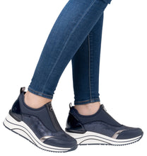 Remonte D0T08-12 X Elizabeth Hurley Navy Multi Wedge Zip Front Trainers