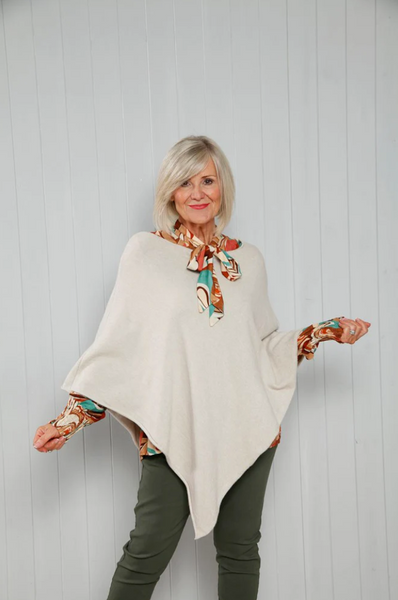 Goose Island 3911 Asymmetric Poncho (2 Colours)